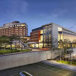4* Hotel The-k